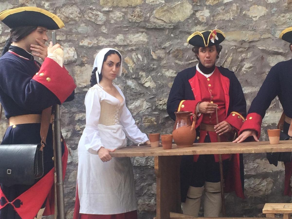 Medieval Village B&B Ne Eksteriør bilde